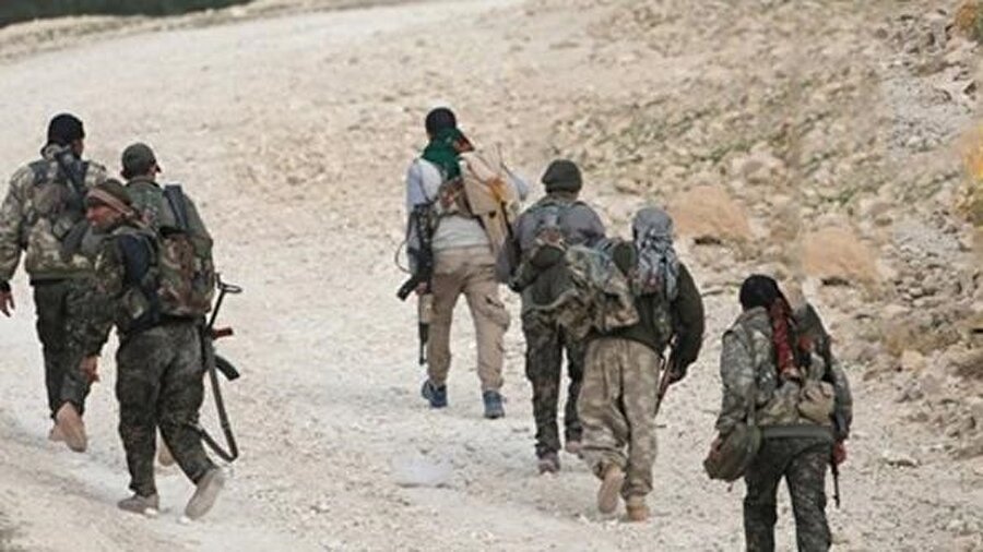 Afrin’deki sivil halk terör örgütü üyelerinden bazılarının silah bıraktığını doğruladı.