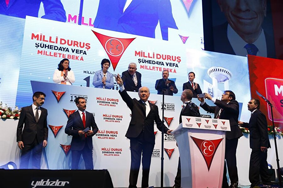 MHP Genel Başkanı Devlet Bahçeli, "Millet için uzlaştık, devlet için özveride bulunduk, Türklüğün bekası için taşın altına elimizi koyduk" dedi.