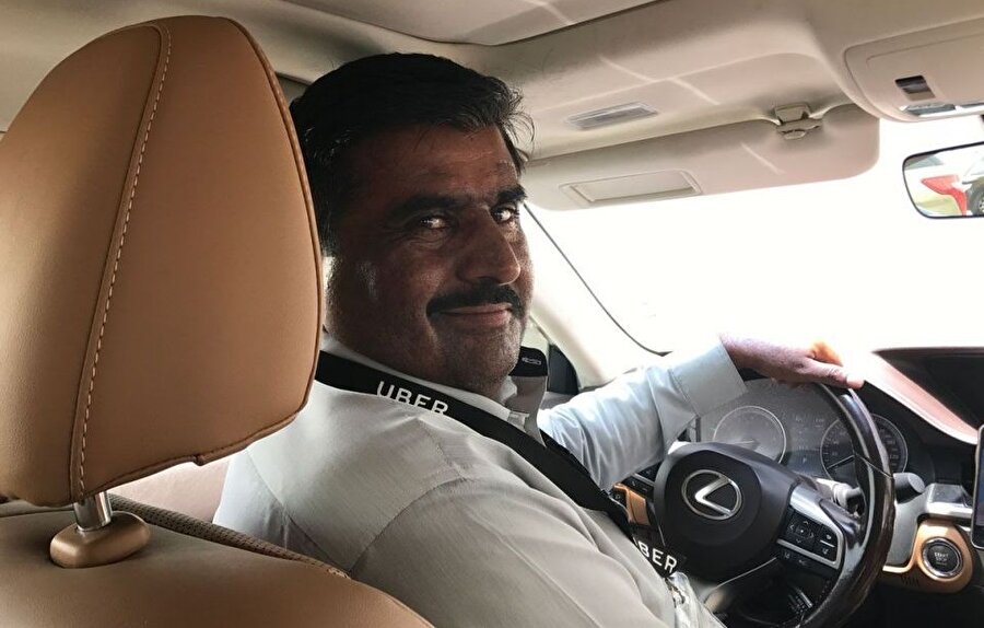 2 milyon olduğu belirtilen Uber şoförlerinden sadece biri. 