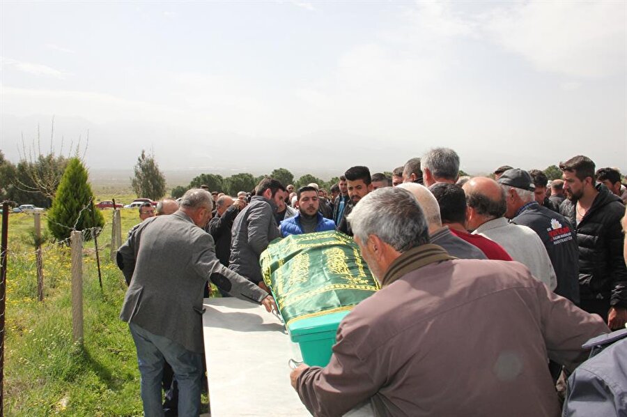 Onur Avcı memleketi Bursa'da toprağa verildi.