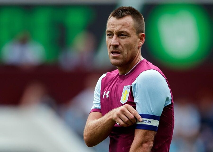 Terry sezon başında Aston Villa'ya imza attı.
