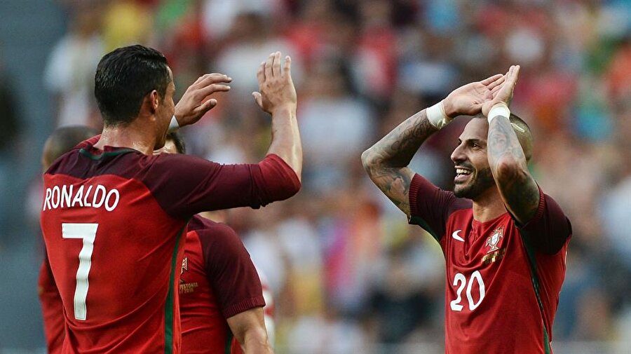 Portekizli oyuncu, sonradan oyuna girdiği maçlarda verdiği katkı ile dikkate çekiyor.