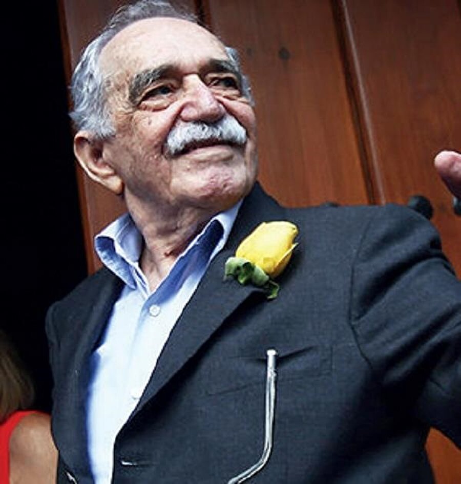 17 Nisan 2014’te Meksika’daki evinde 87 yaşındayken hayatını kaybetti.