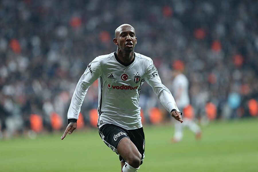 Beşiktaş, Alanyaspor engelini Talisca'nın golüyle aştı. (Fotoğraf: AA)