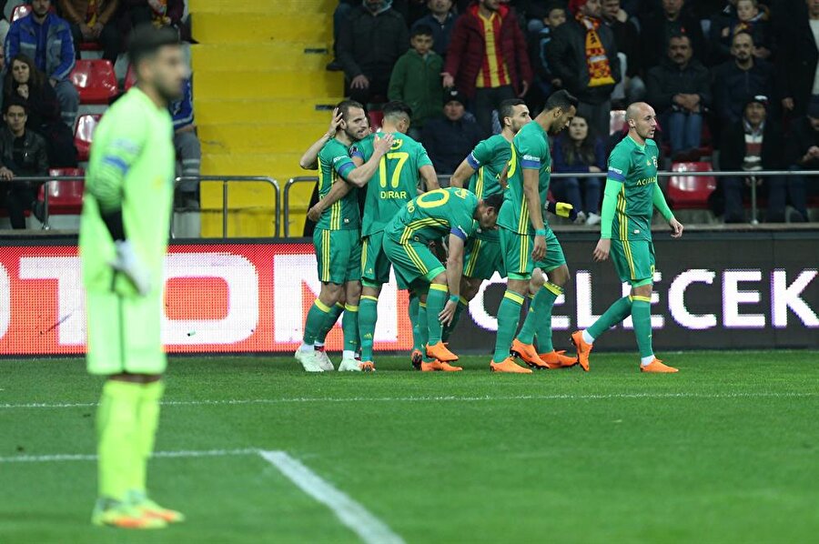 Kayserispor, tarihinde ilk kez evinde oynadığı bir Süper Lig maçında beş gol yedi.