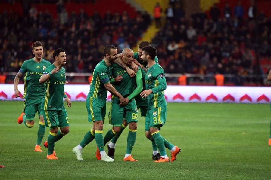  Fenerbahçe, Süper Lig'de en son Kasım 2016'da Rizespor'a karşı beş gol atmıştı.
