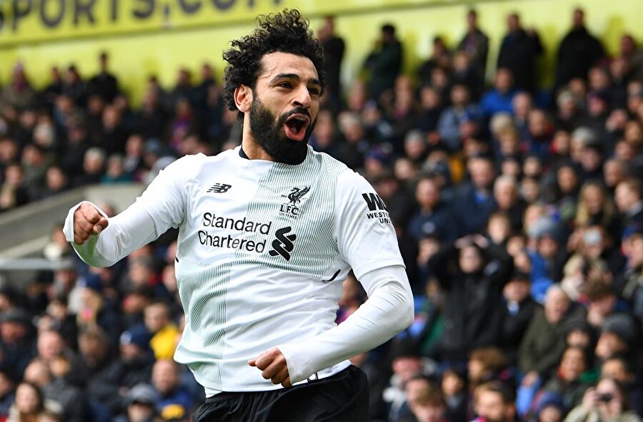 Premier Lig'deki performansıyla değerine değer katan Salah için Real Madrid ve Manchester United birbiriyle yarışıyor.