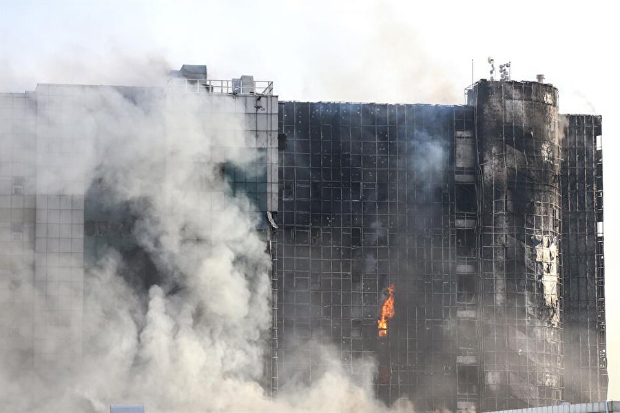 Taksim Eğitim ve Araştırma Hastanesi'nde yangın çıktı.