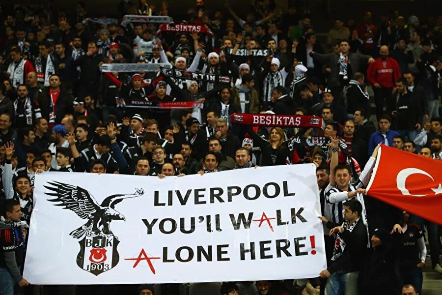 Beşiktaş taraftarından Goodison Park çıkarması.