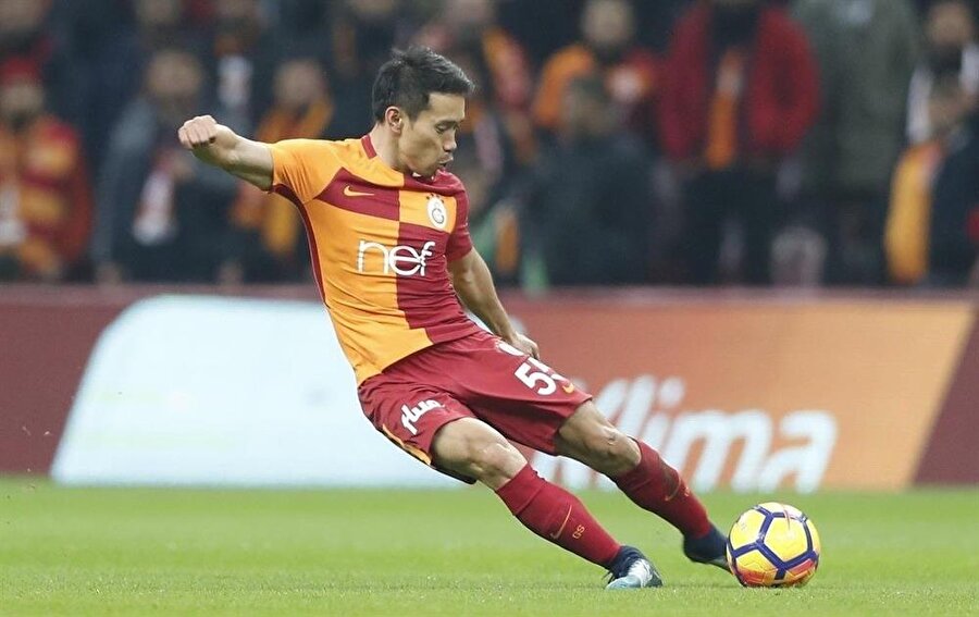 Galatasaray, Yuto Nagatomo konusunda Inter'i ikna etti.