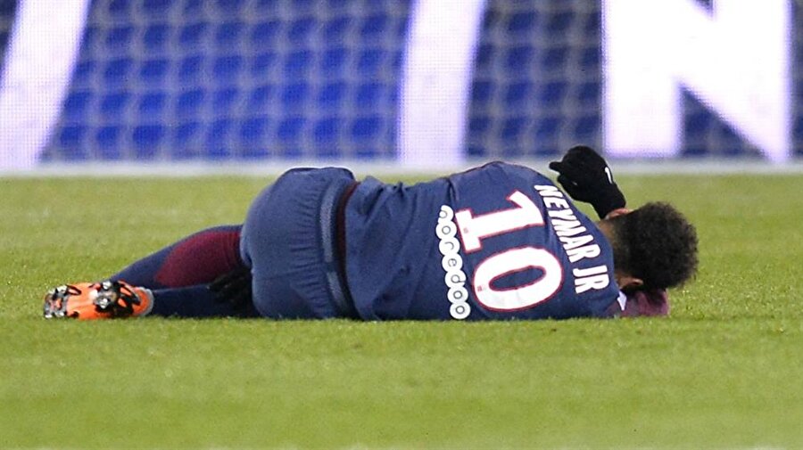 Neymar, PSG formasıyla çıktığı 30 maçta 29 gol atıp 19 asist yaptı.