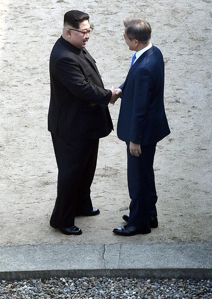 Chung'un Kuzey Kore'de yaptığı görüşme sırasında iki ülke liderinin bir zirve için mutabakata vardığı açıklanmıştı. 