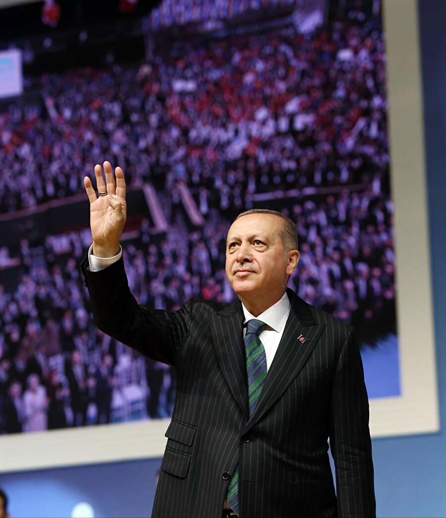 Cumhurbaşkanı Erdoğan AK Parti İstanbul İl Gençlik Kolları Kongresi’nde konuştu