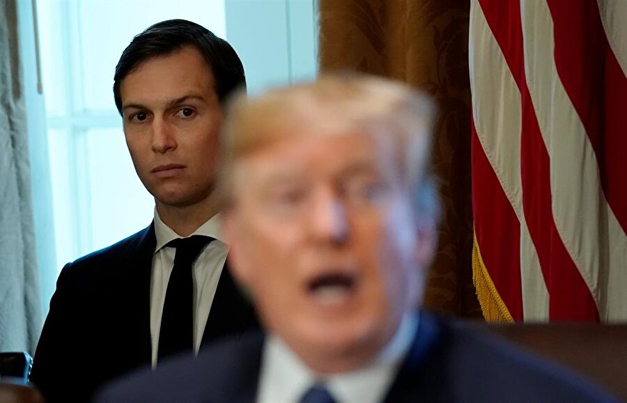 ABD Başkanı Donald Trump ve damadı Jared Kushner. (Kevin Lamarque / Reuters)