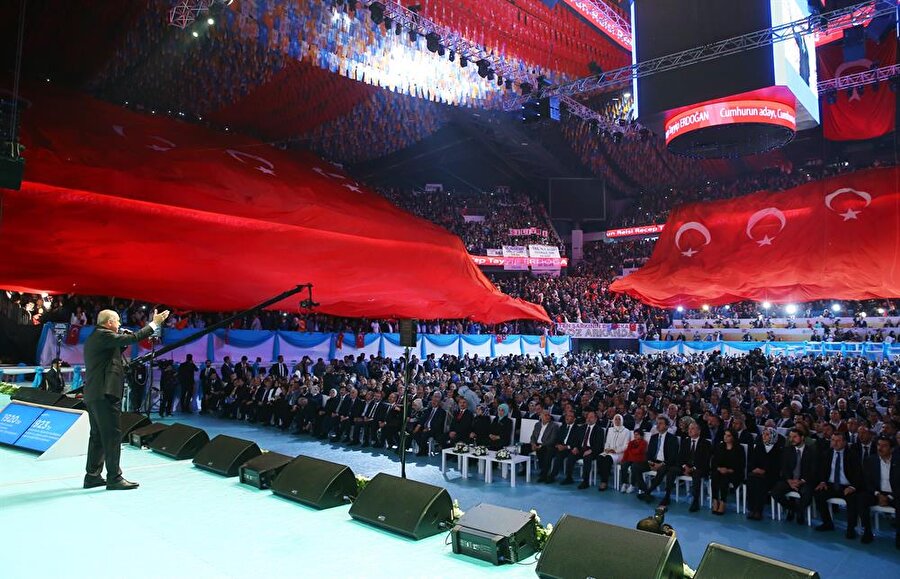 Cumhurbaşkanı Recep Tayyip Erdoğan, AK Parti seçim manifestosunu açıklamak üzere Sinan Erdem Spor Salonu'nda konuştu.