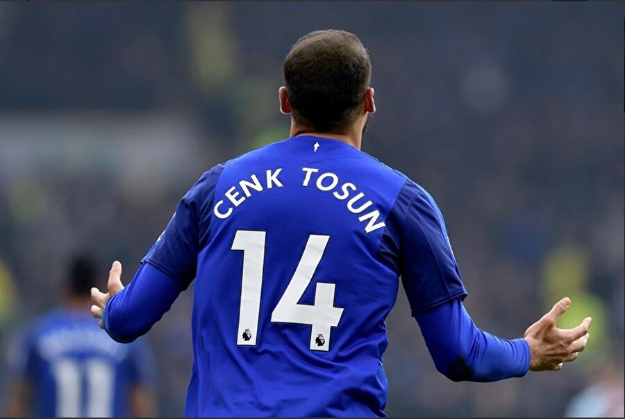 Everton formasıyla şimdiye kadar 13 maça çıkan Cenk Tosun 5 kez fileleri havalandırdı.