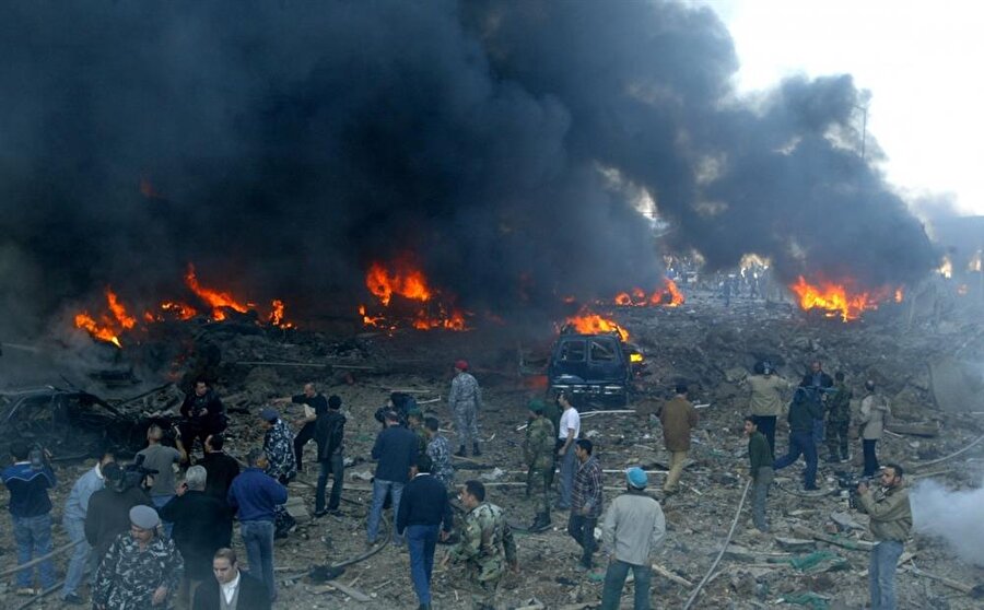 Refik Hariri'nin yaşamını yitirdiği patlamanın hemen sonrası.