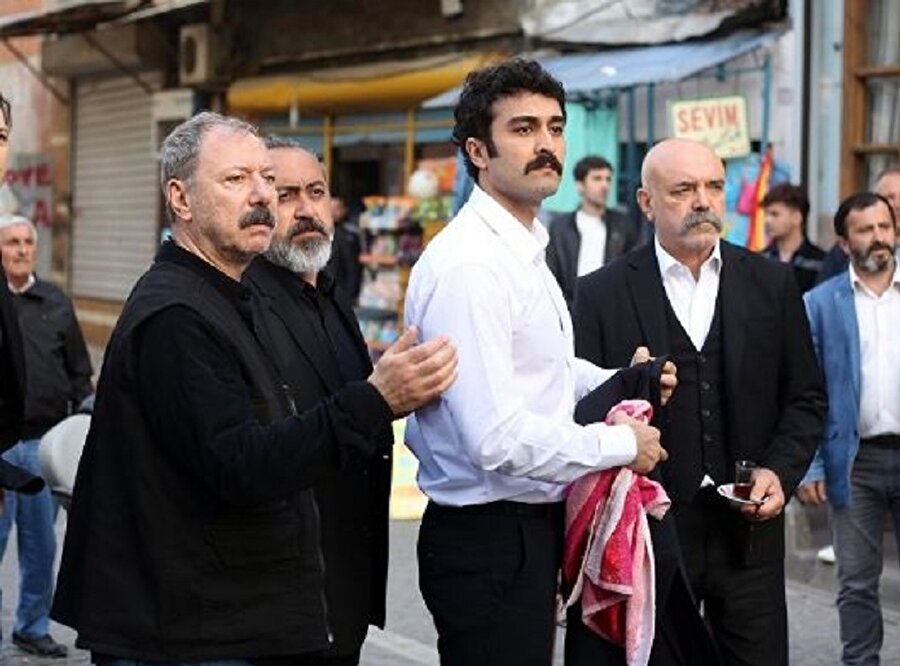 Çukur, Pazartesi akşamları ekrana geliyor.