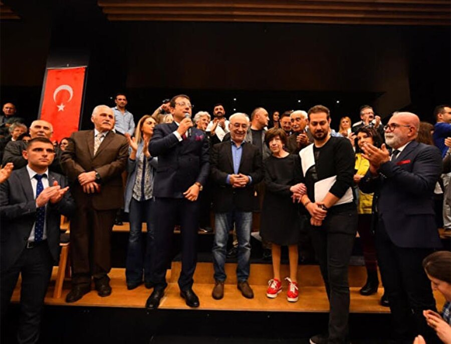 Beylikdüzü Belediye Başkanı Ekrem İmamoğlu, Şener Şen ve Ayşen Gruda.