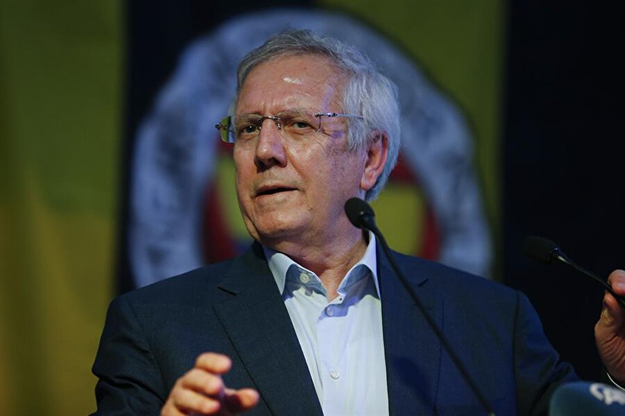 Aziz Yıldırım, Ali Koç'un yanlış zamanda aday olduğunu ve kulübü böldüğünü söyledi.nFotoğraf: AA