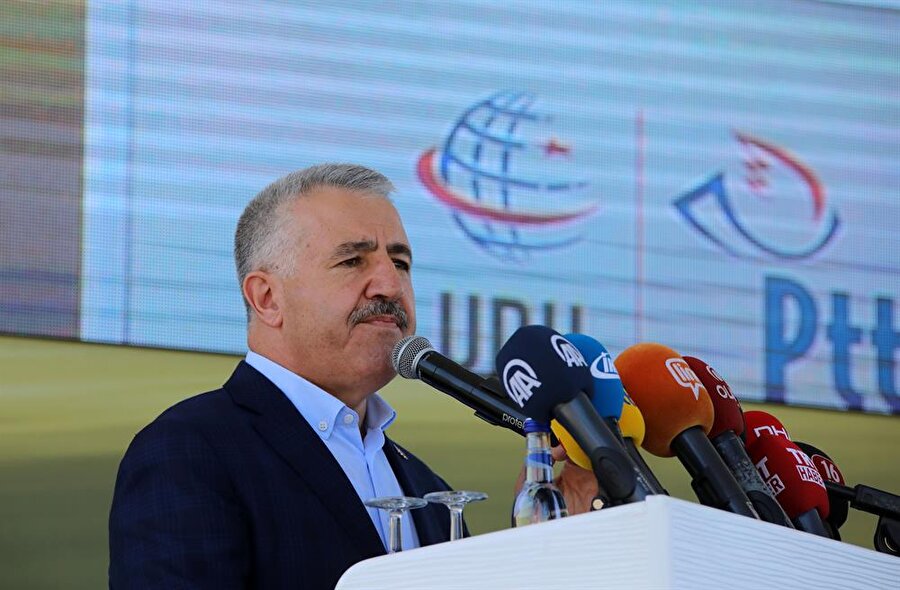 Ulaştırma Bakanı Ahmet Arslan