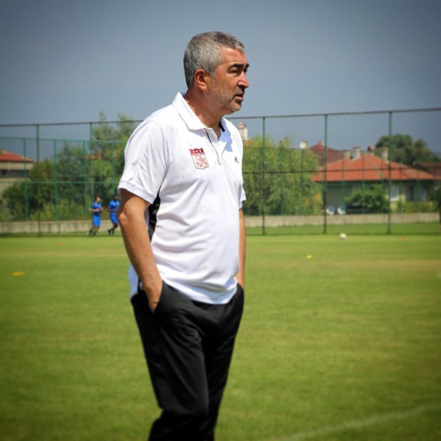 Mehmet Demirkol, Sivasspor'un başındaki Samet Aybaba'nın bordo mavili ekibin başına geçeceğini söyledi.