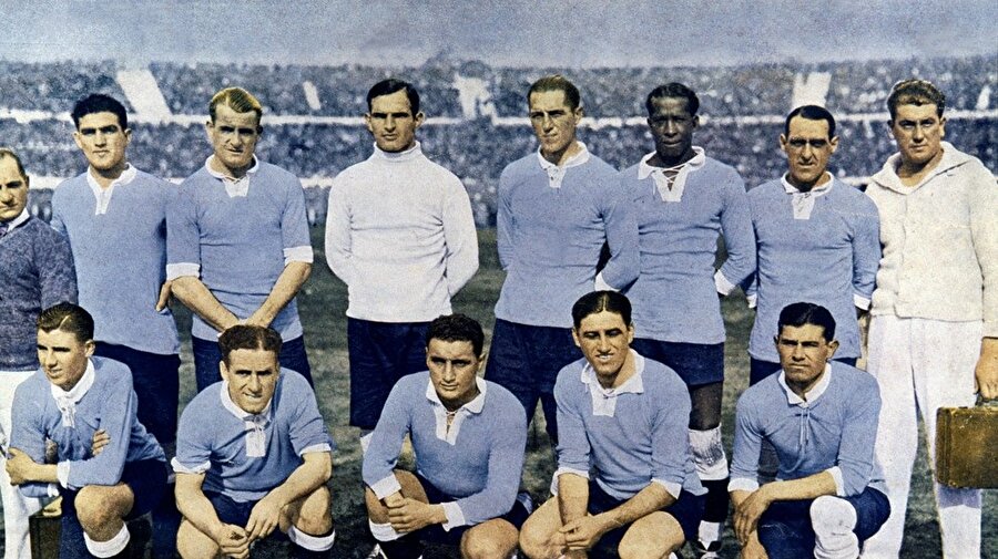 1930 Dünya Kupası'nı kazanan Uruguay Milli Takımı.