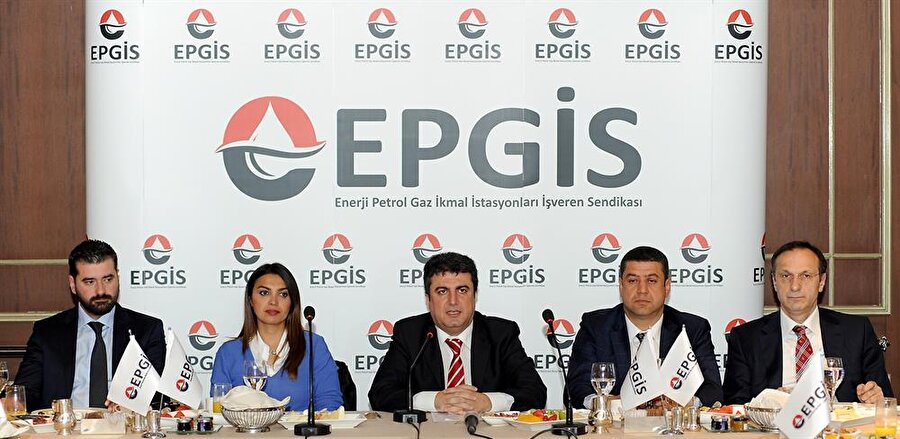 Açıklamalar, Enerji Petrol Gaz İkmal İstasyonları İşveren Sendikası Başkanı Fesih Aktaş tarafından yapıldı. 