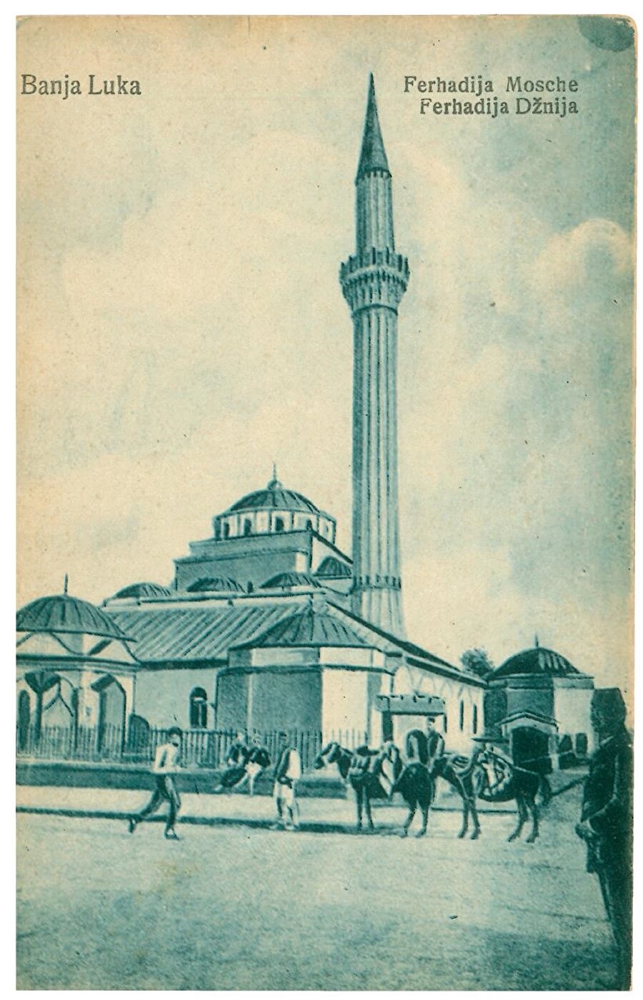 . Şehrin en önemli sembollerinden biri olan Ferhad Paşa Camii de bu nehrin kenarında bulunuyor.