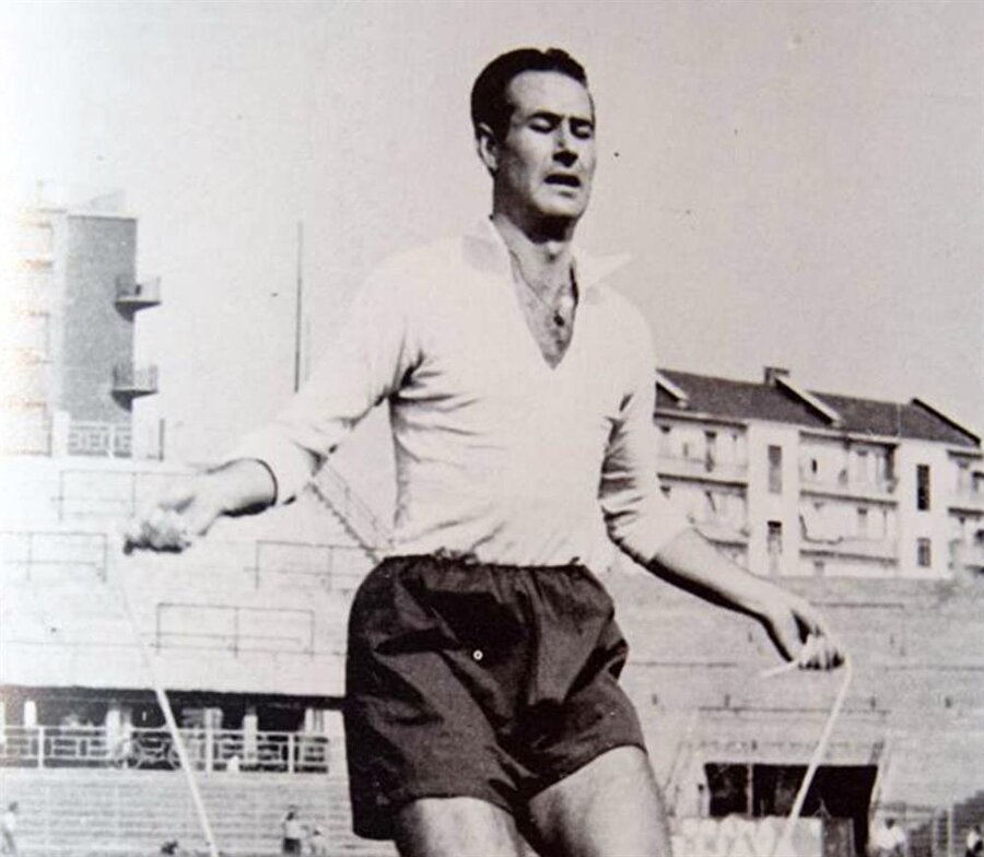 Sakatlığı bulunduğu için Portekiz'e götürülmeyen Sauro Toma, Torino'dan geriye kalan tek futbolcuydu. 