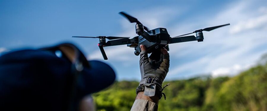 Plakalar sayesinde drone'ların çok daha kolay kontrol edilebileceği tahmin ediliyor. 