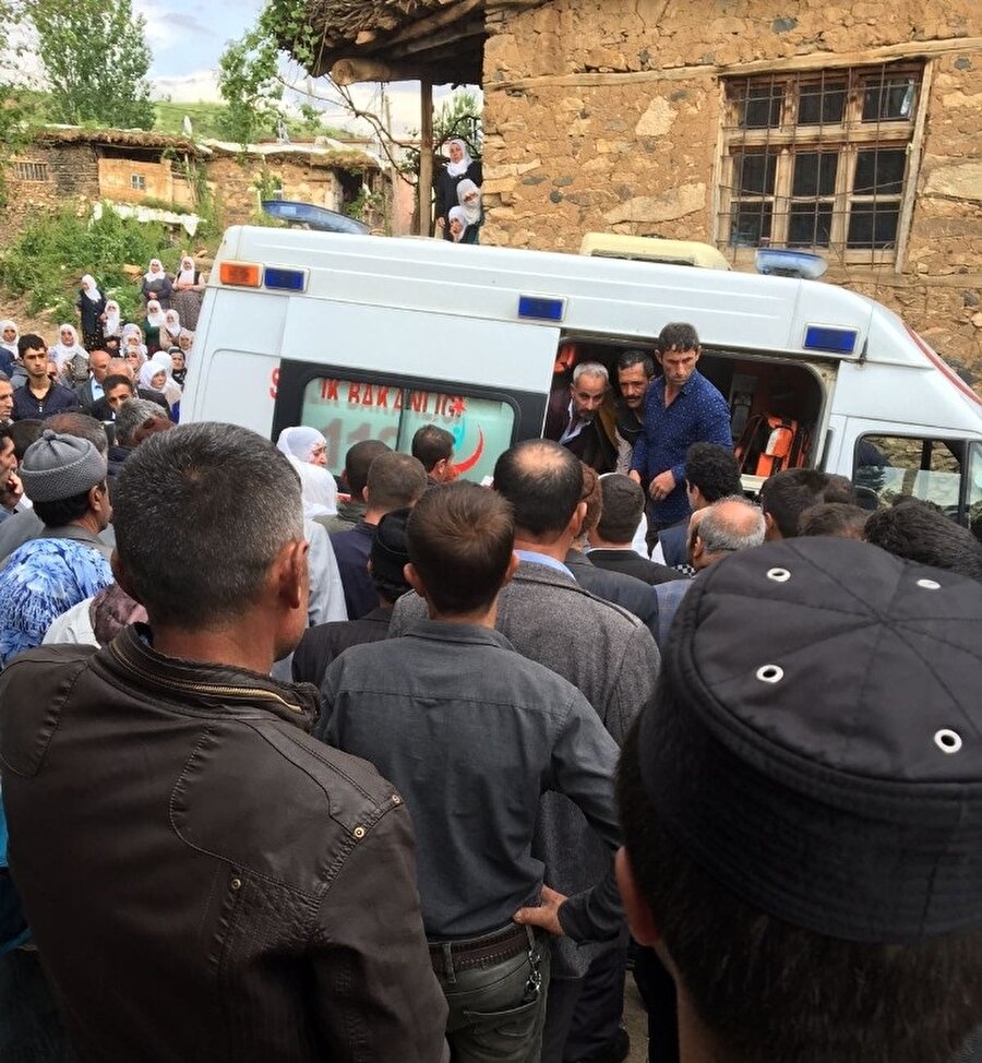 Koyun otlatırken yıldırım çarpan öğrenci öldün