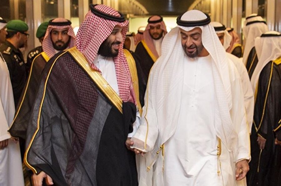 Suudi Arabistan Veliaht Prensi Muhammed bin Selman ve BAE Veliaht Prensi Şeyh Muhammed bin Zayid Al Nahyan, sık sık bir araya geliyor ve oldukça samimi görüntüler veriyorlar.