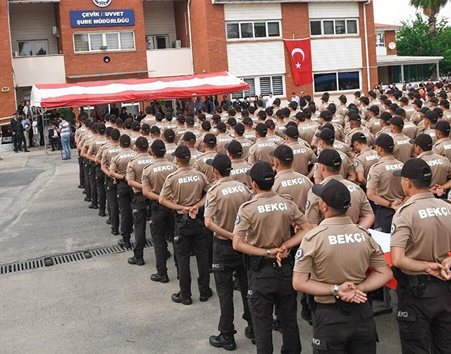 Ön başvuru işlemleri 22 Haziran tarihine kadar devam edecek.
