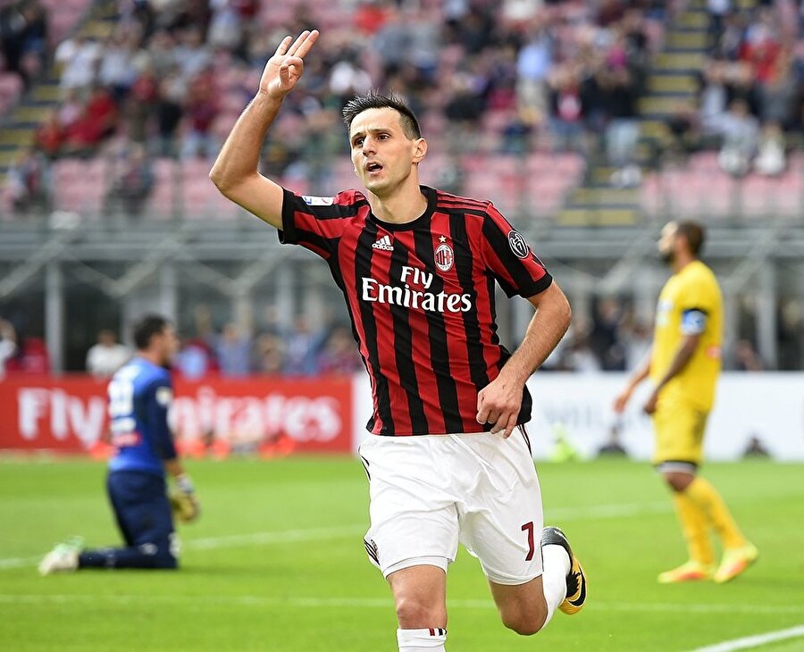 Kalinic bu sezon Serie A'da 31 maçta 1814 dakika süre aldı.