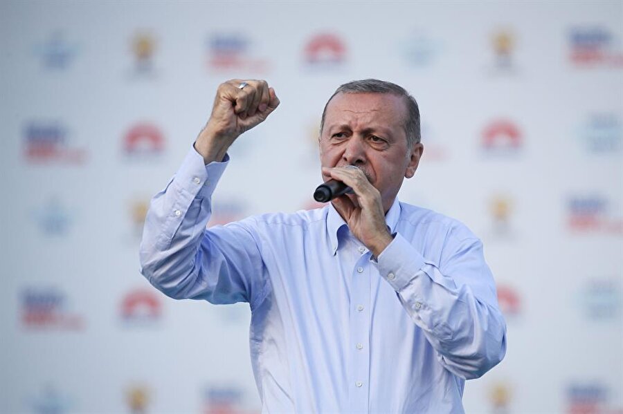 Cumhurbaşkanı Erdoğan, "AK Parti temizliktir, AK Parti huzurdur, AK Parti mutluluktur. Biz bunu sağladık, başardık ve başarmaya devam ediyoruz." şeklinde konuştu.