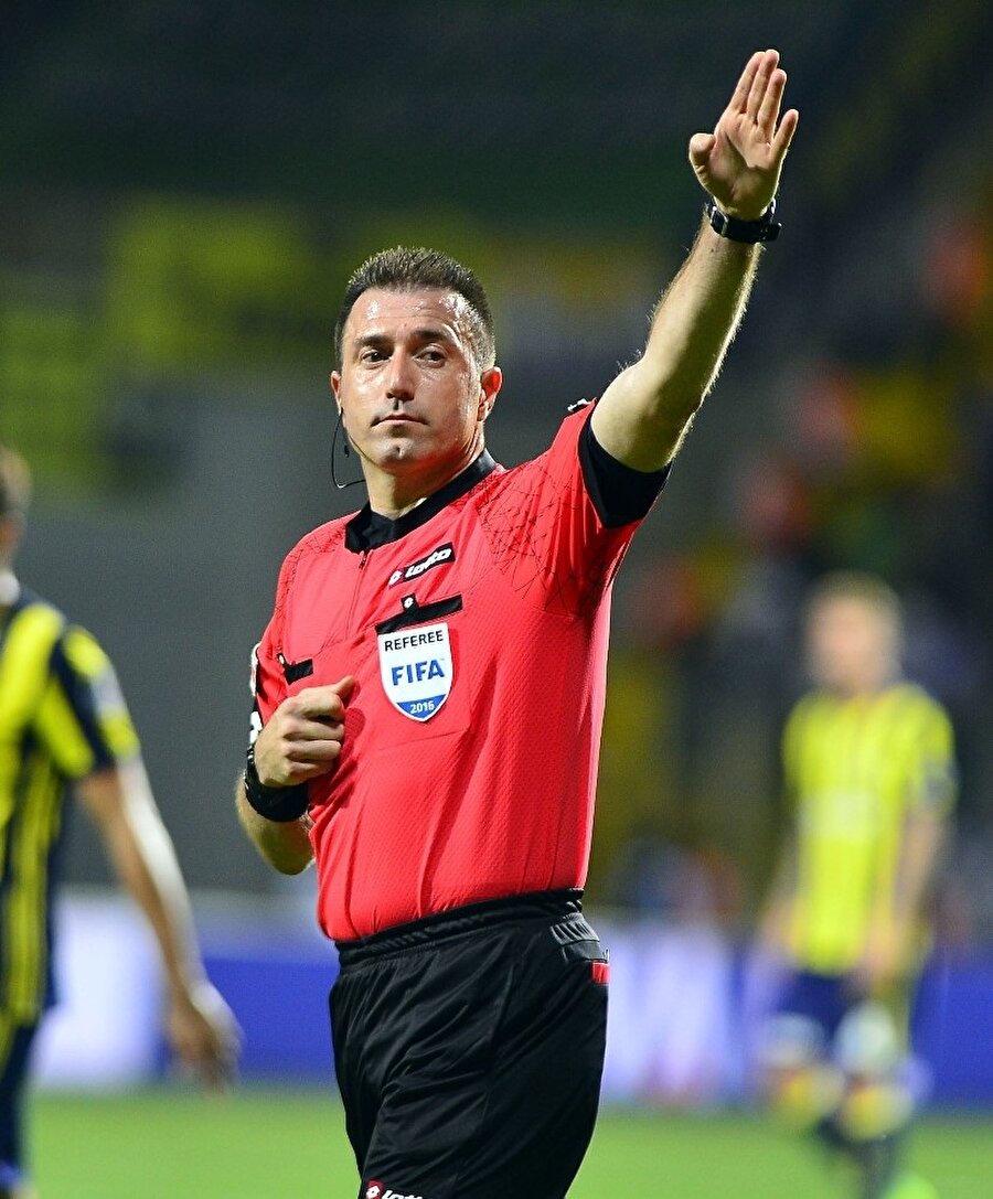 Göçek'in yöneteceği maç FC Altın Asır ile FC Ahal takımları arasında oynanacak.