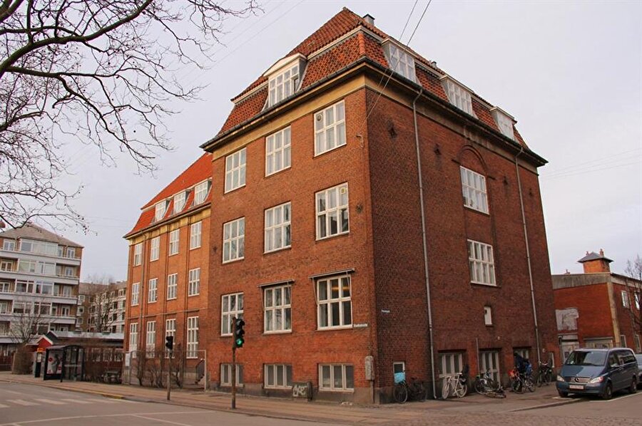 FETÖ bağlantılı bu okul Danimarka'da yaptığı usulsüzlüklerle gündemde.