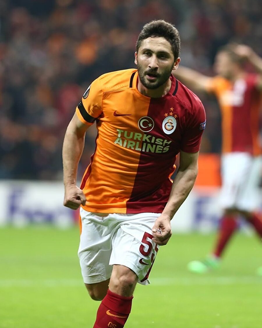 Galatasaray formasıyla 466 maça çıkan Sabri, 23 gol atıp 51 asist yaptı. 