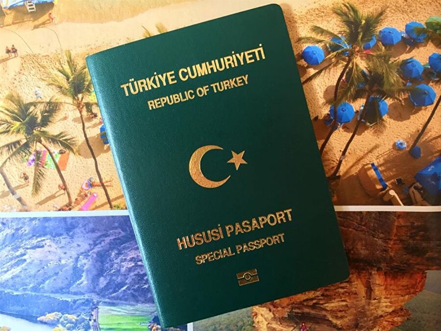  Yeşil ve gri pasaport sahipleri bundan sonra Avrupa'ya seyahat etmeden önce izin belgesine tabi tutulacak.