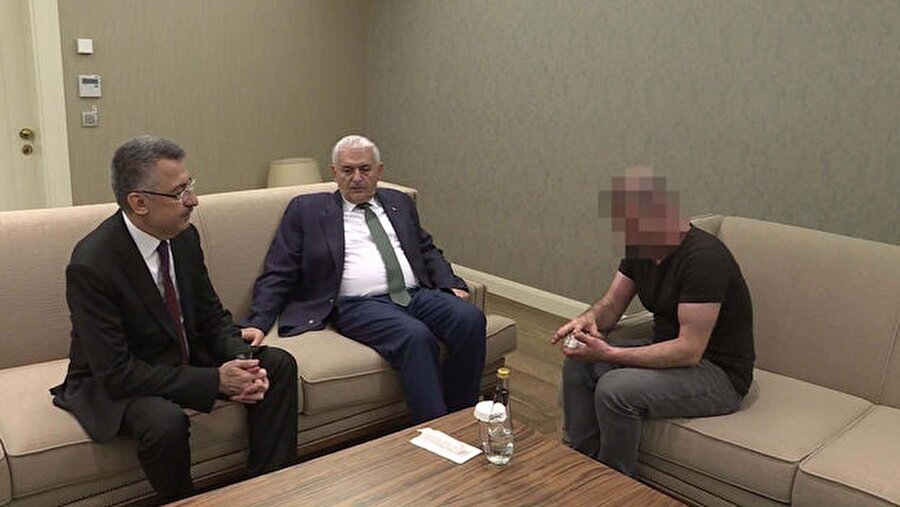 Başbakan Binali Yıldırım, intihar girişiminde bulunan vatandaş ile özel bir görüşme gerçekleştirdi.