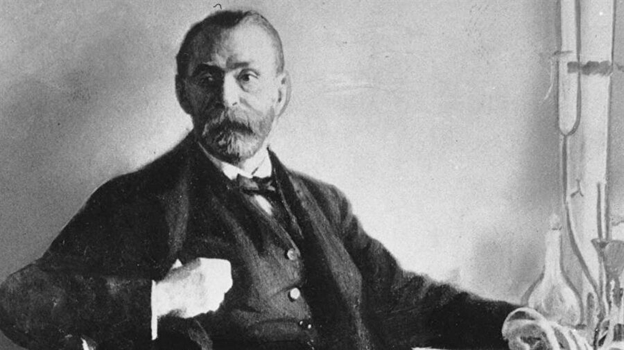 Alfred Nobel 21 Ekim 1833'de Stockolm'de doğdu.