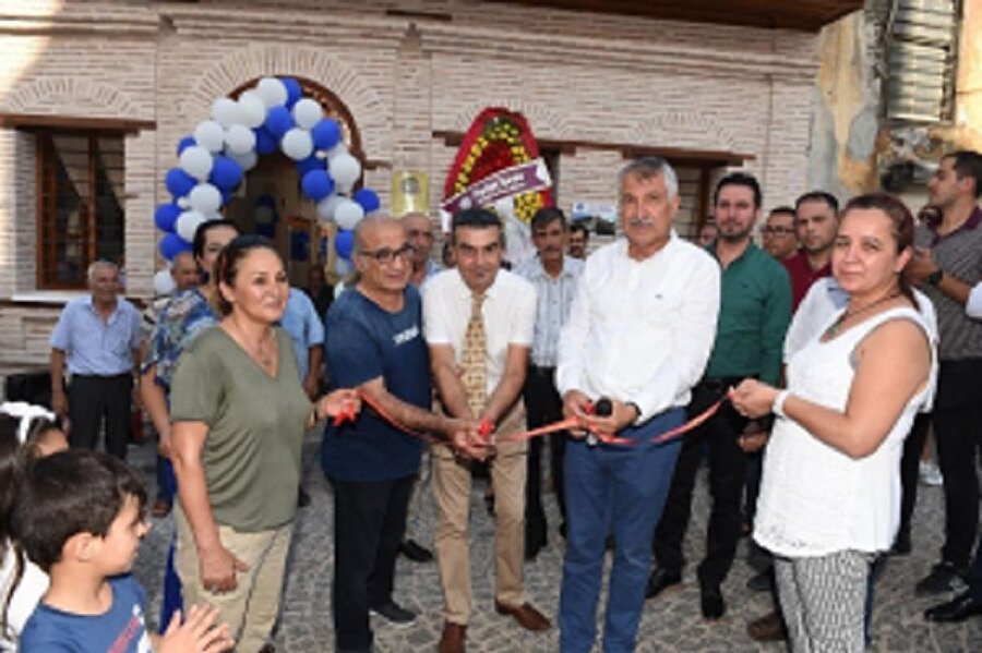 Adana’da Geleneksel El Sanatları Merkezi açıldı