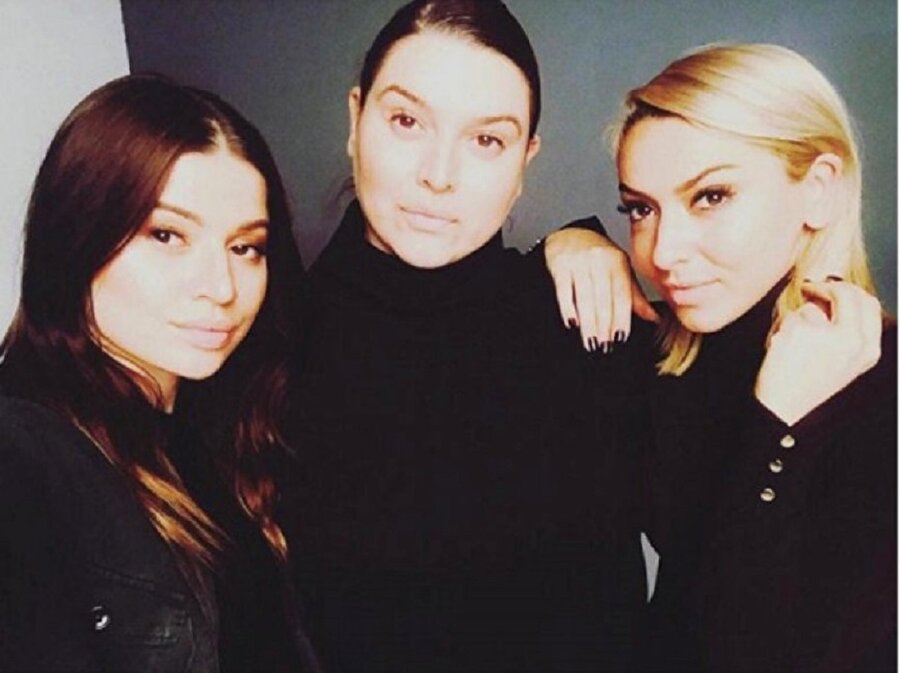 Hadise, Hülya ve Derya Açıkgöz