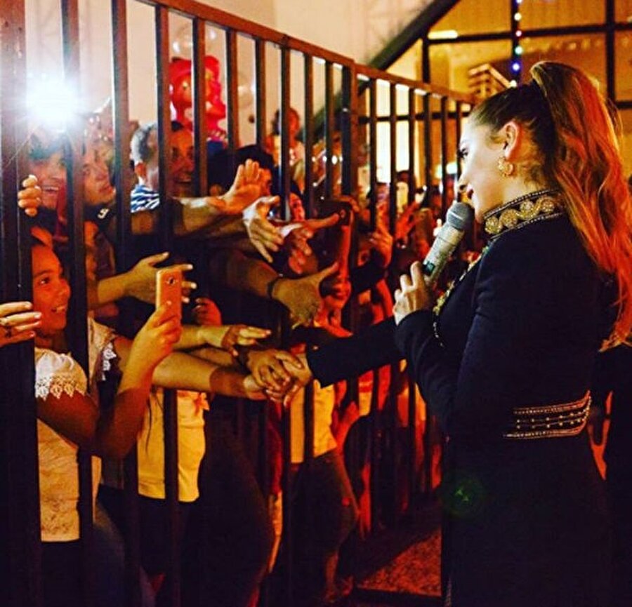 Hadise'den tepki çeken kare
