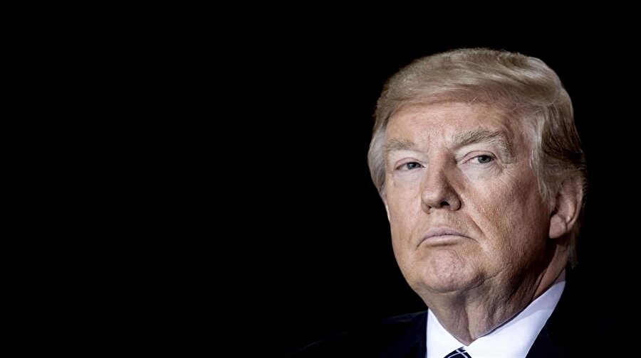 Donald Trump, Google algoritmasının kasıtlı biçimde kendisiyle uğraştığını iddia ediyor. 