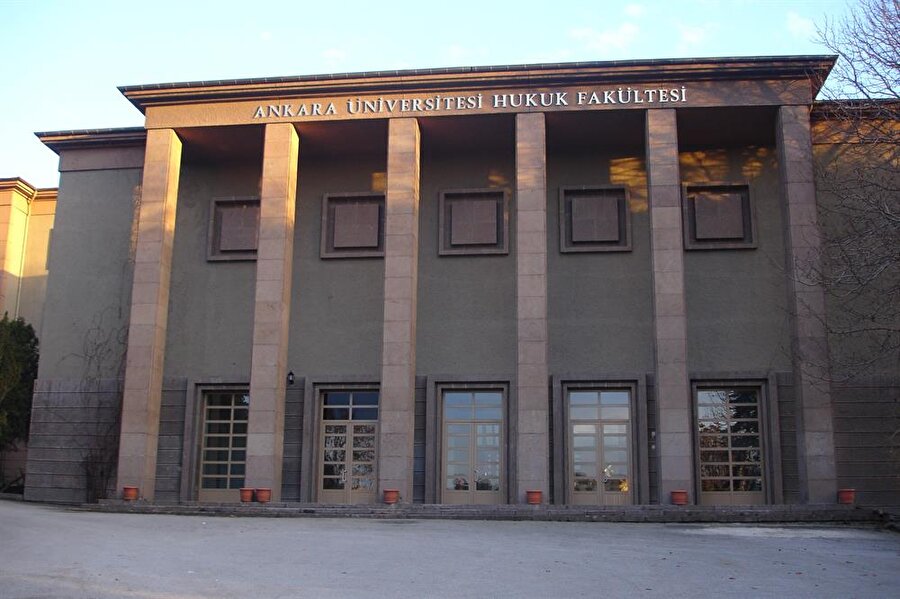 Ankara Üniversitesi Hukuk Fakültesi
