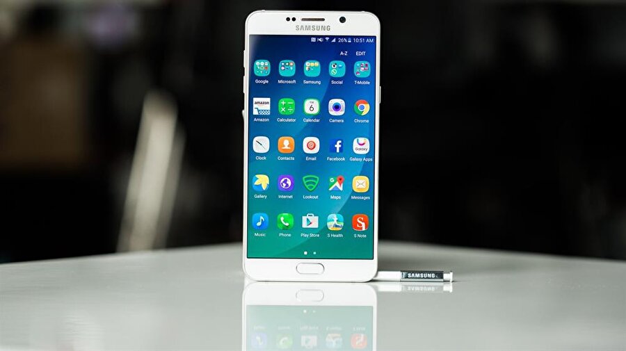 Samsung'un iki modeli yalnızca 3 yıl içinde 'güvenlik güncellemelerinden' muaf duruma geldi. 