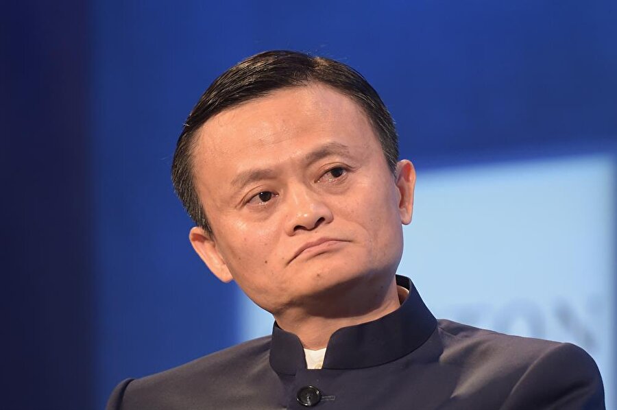 Jack Ma, görevinden ayrıldıktan sonra öğretmenliğe devam etmek istiyor. 