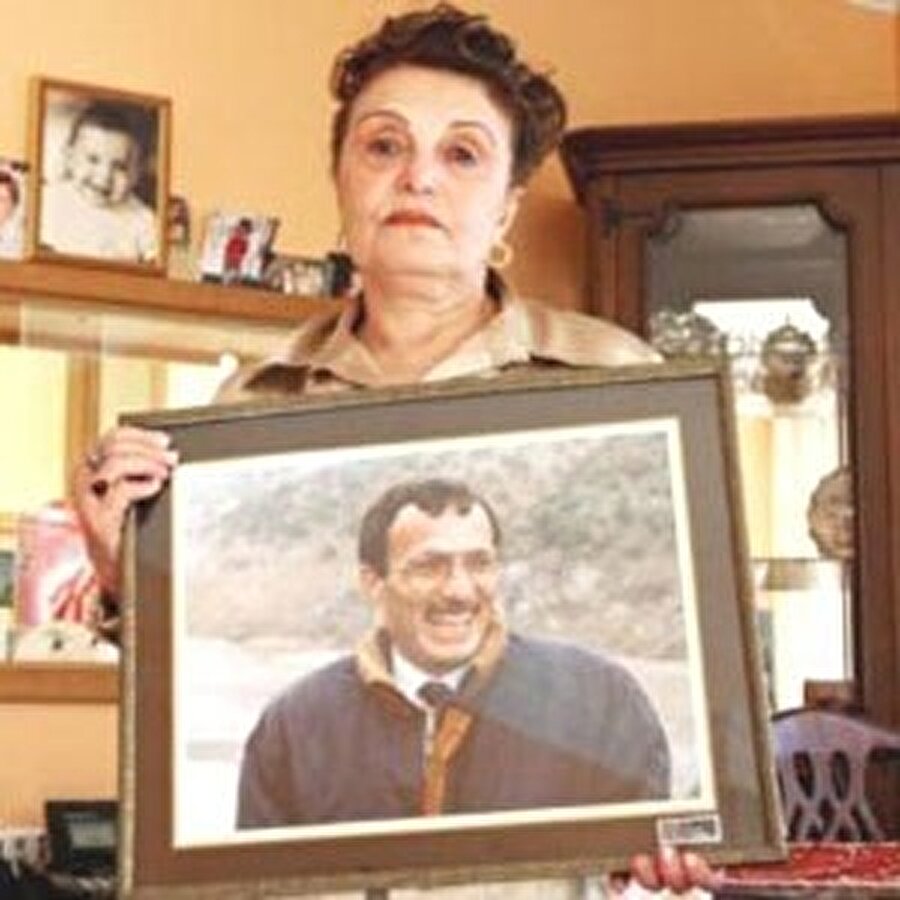 Vali Recep Yazıcıoğlu'nun eşi Meryem Yazıcıoğlu, 2011 yılında tedavi gördüğü hastanede vefat etmişti.